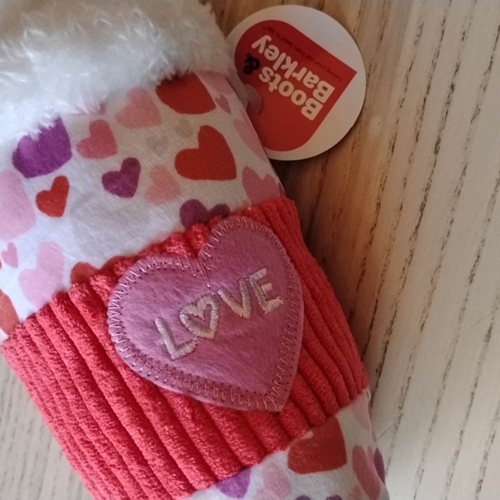Boots & Barkley Red and White Heart Dog Toy - Picture 3 of 6